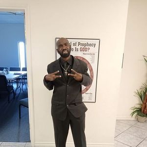 Meet your Posher, James